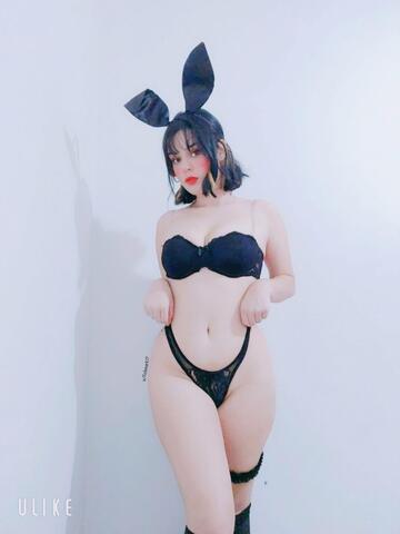 Buff bunny nude